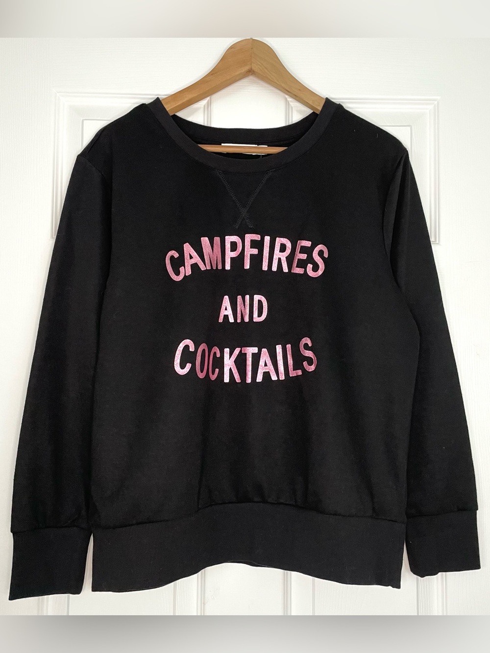 NWT Ricki’s Sweatshirt Size M